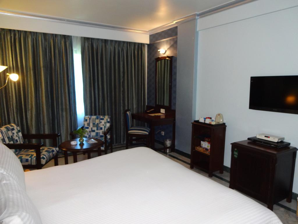Radha Regent, Chennai Hotel Værelse billede
